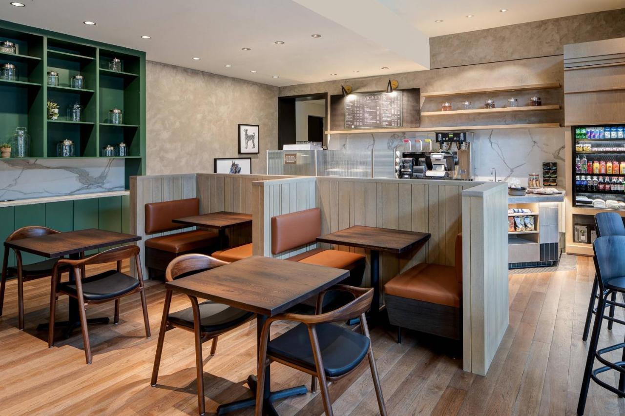 Marriott Dallas Uptown Экстерьер фото