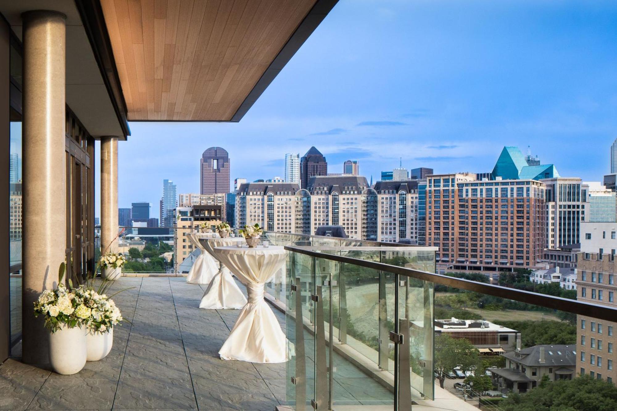 Marriott Dallas Uptown Экстерьер фото